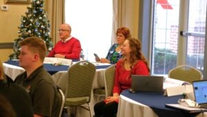 Some people (including me!) and agents listen in on the talks