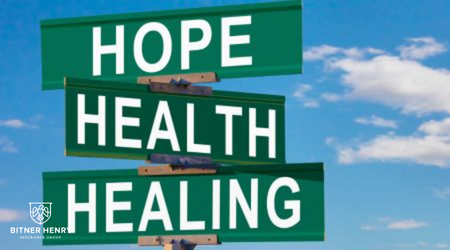 A sign that says hope, health, and healing